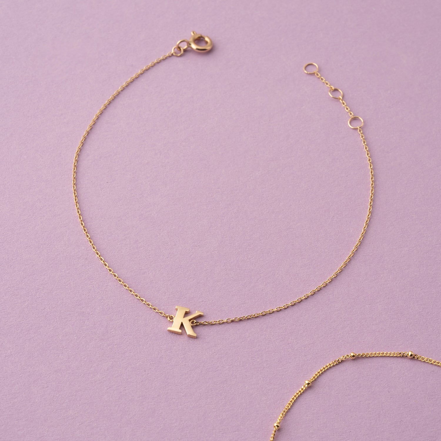 Armband Buchstabe