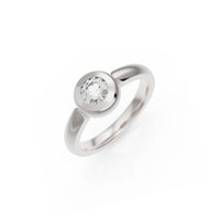 engagement ring Larina