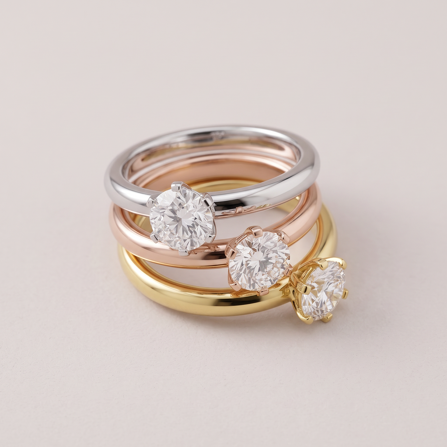 Verlobungsring Emilia in Weißgold 18 Karat (750)